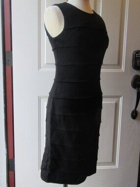 Vintage 90s Calvin Klein Size 6 Sleeveless BodyCon Banded Knit Wiggle Dress